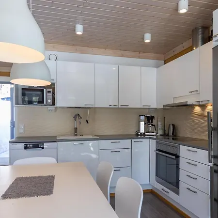 By Interhome Ferienhaus *